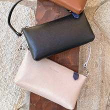 Load image into Gallery viewer, Elia Multiway Leather Clutch Bag
