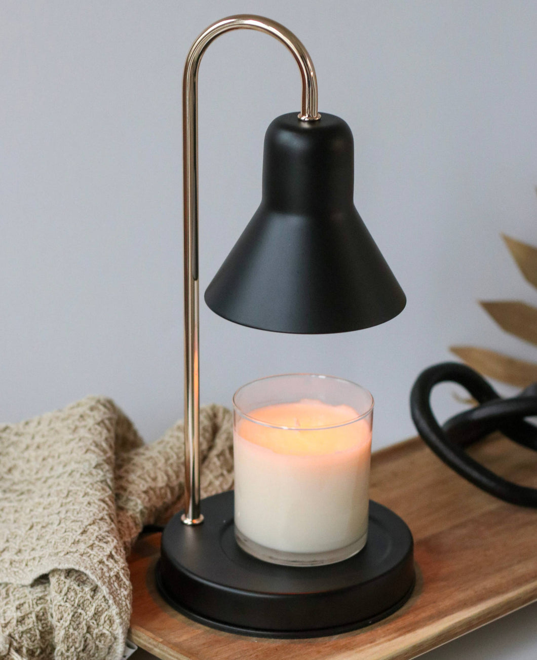 Candle Warming Lamp: Black + Gold